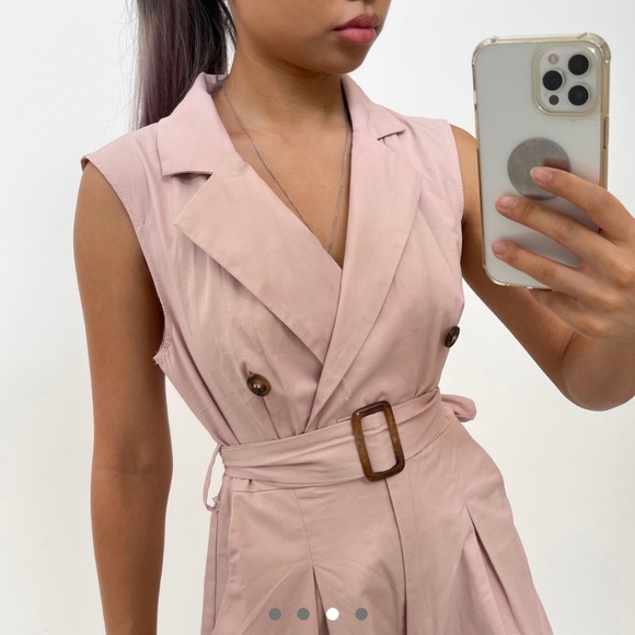 HOST PICK⭐️Vest playsuit - pale pink 🤍💖 - Picture 3 of 4